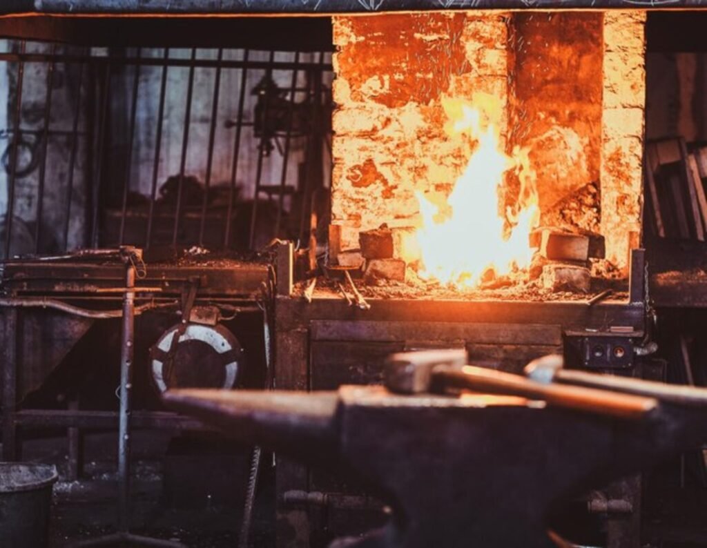 aluminum melting furnace manufacturer and supplier - encon thermal engineers